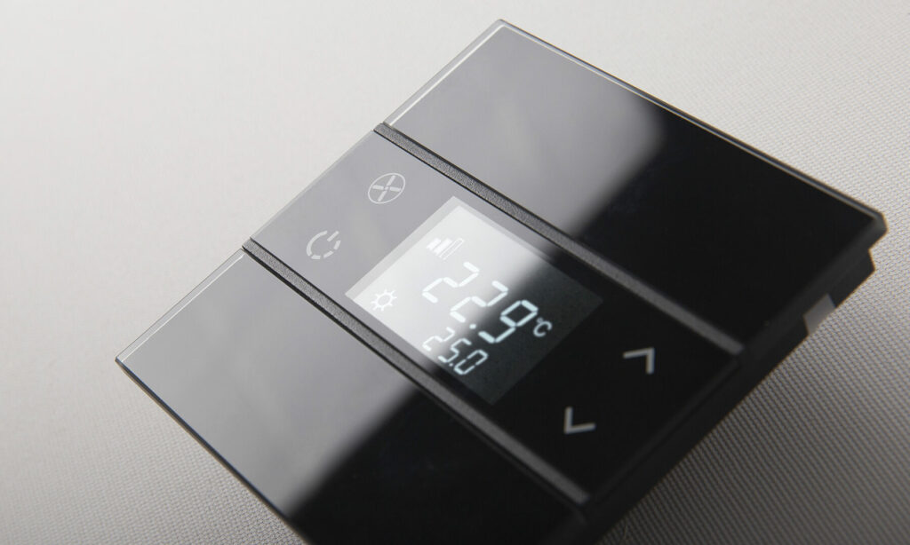 Frameless minimalist design...